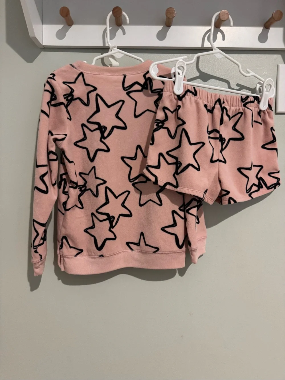 Girls size 6-Carter's Pink Star-Print Pullover & Shorts Fleece Pj’s Set